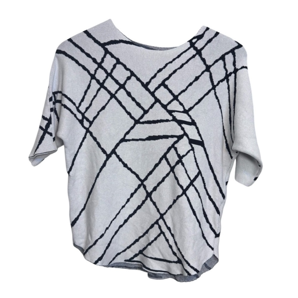 Ember Black and White Short Sleeve Sweater Shirt Women's Size Small